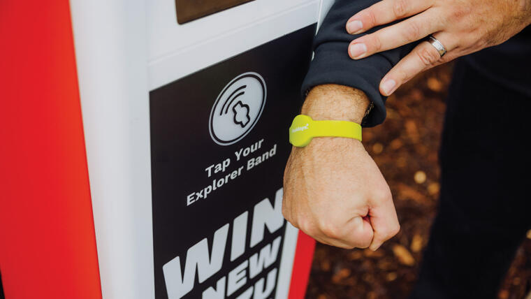 smartband_16x9_5 Fieldays entrance