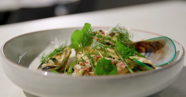 Fieldays-Kitchen-Karena-Kasey-Hapuka-with-Bacon-Bone-Mussels